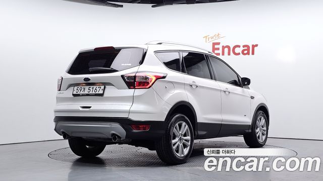 Ford Kuga 2017 — photo 2