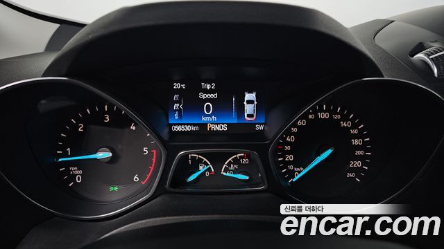 Ford Kuga 2017 — photo 11