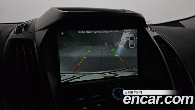 Ford Kuga 2017 — photo 20