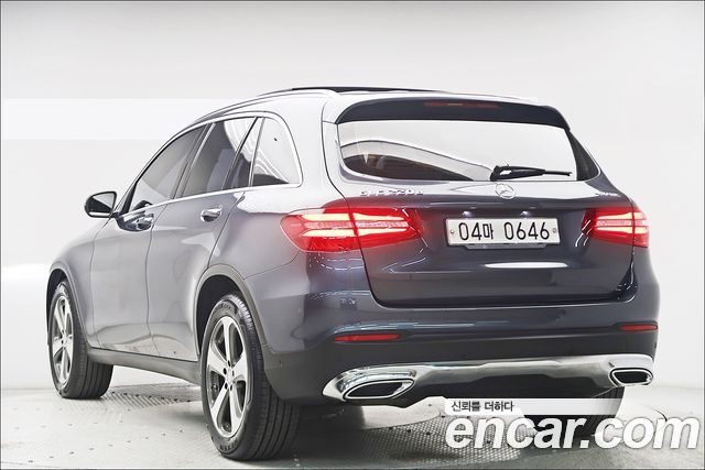 Mercedes-Benz GLC-Class 2016 — photo 2