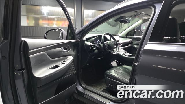 Hyundai Santafe 2021 — photo 13