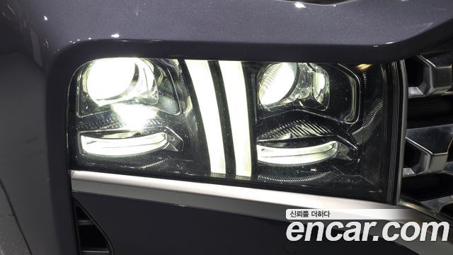 Hyundai Santafe 2021 — photo 8