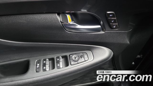 Hyundai Santafe 2021 — photo 28