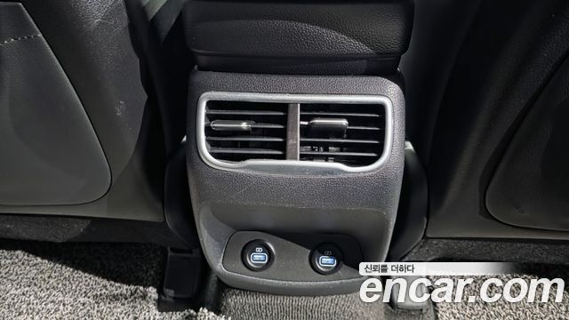 Hyundai Santafe 2021 — photo 34