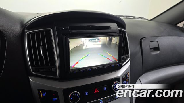 Hyundai Starex 2017 — photo 20