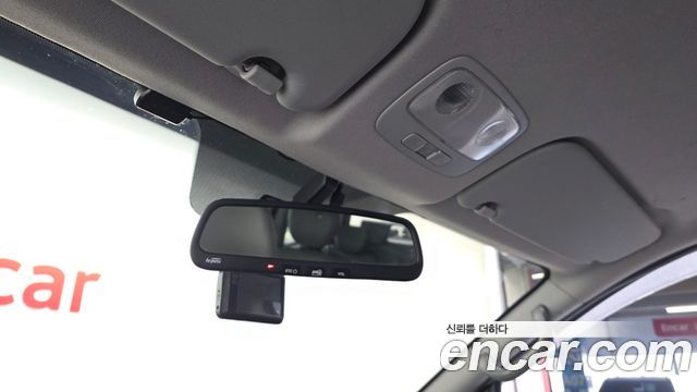 Hyundai Starex 2017 — photo 22