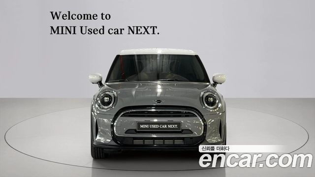 Mini Cooper 2023 — photo 3