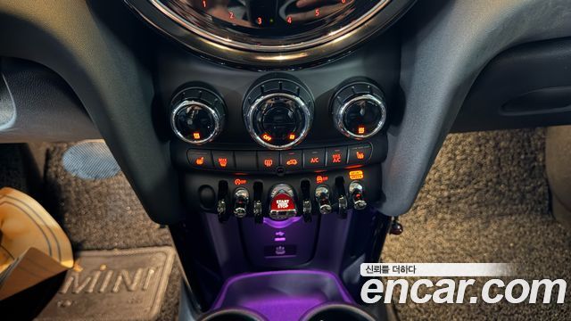 Mini Cooper 2023 — photo 14