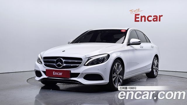 Mercedes-Benz C-Class 2018 — photo 1