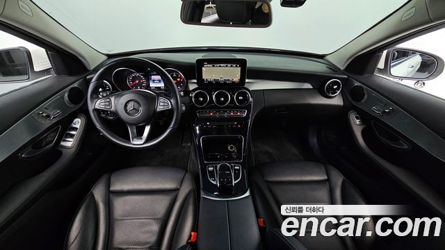 Mercedes-Benz C-Class 2018 — photo 7