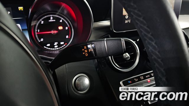 Mercedes-Benz C-Class 2018 — photo 9