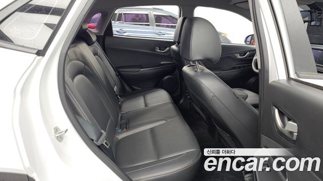 Hyundai Kona 2018 — photo 18