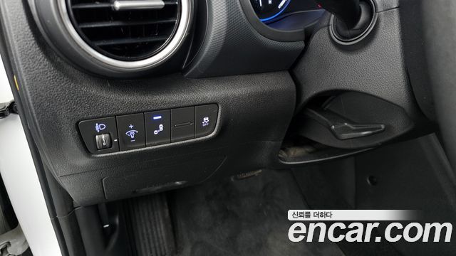 Hyundai Kona 2018 — photo 20