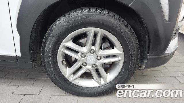 Hyundai Kona 2018 — photo 7