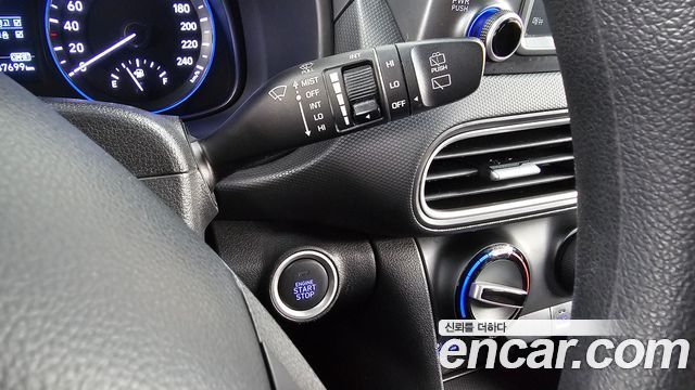 Hyundai Kona 2018 — photo 29