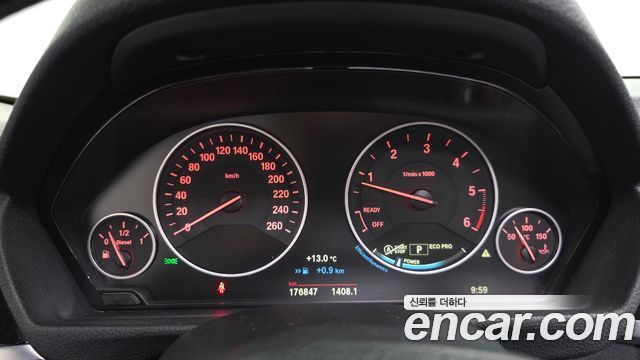 BMW 3-Series 2016 — photo 8