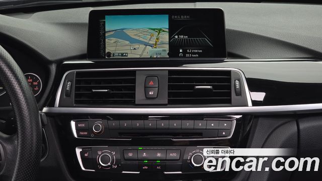 BMW 3-Series 2016 — photo 14