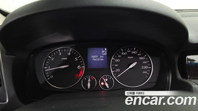 Renault Korea SM5  2010 — photo 11