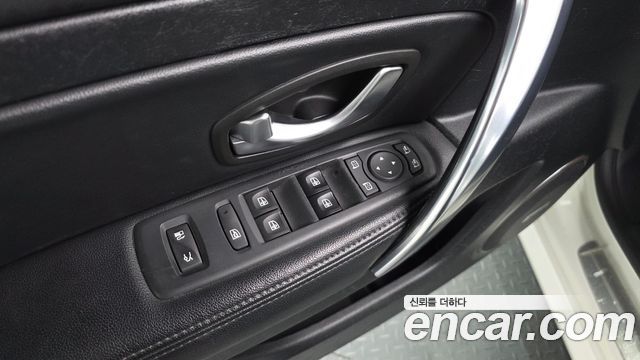 Renault Korea SM5  2010 — photo 35