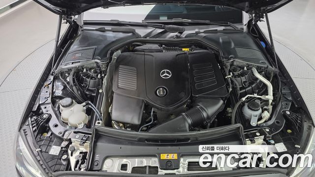 Mercedes-Benz C-Class 2023 — photo 6