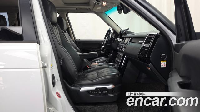 Land Rover Range Rover 2011 — photo 11