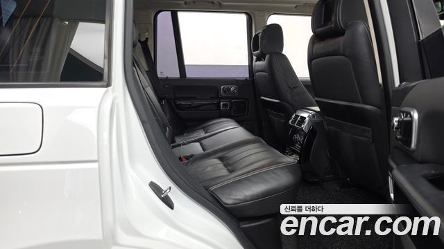 Land Rover Range Rover 2011 — photo 12