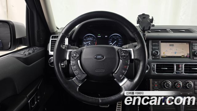 Land Rover Range Rover 2011 — photo 13