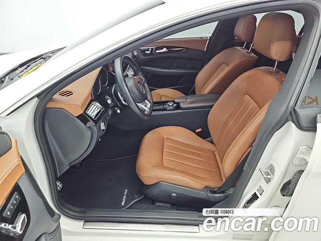 Mercedes-Benz CLS-Class 2017 — photo 11