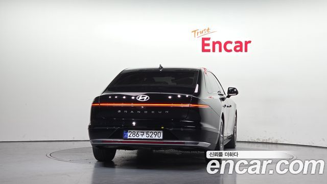 Hyundai Grandeur 2023 — photo 4