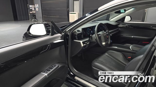 Hyundai Grandeur 2023 — photo 13