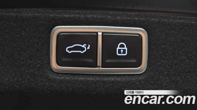 Hyundai Grandeur 2023 — photo 25