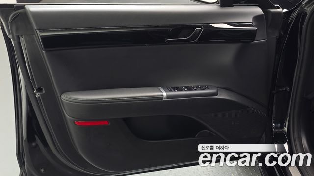 Hyundai Grandeur 2023 — photo 14