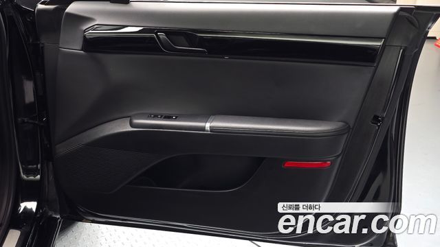 Hyundai Grandeur 2023 — photo 15