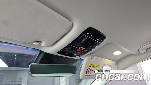 Hyundai Grandeur 2023 — photo 28