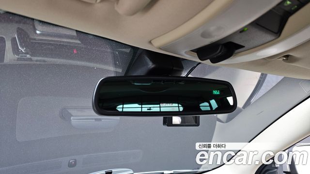 Volvo XC70 2011 — photo 17