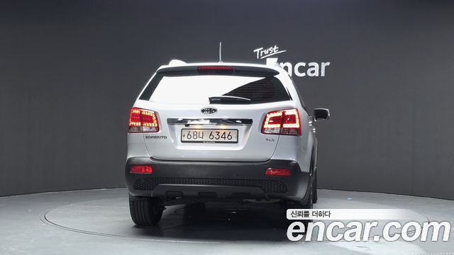 Kia Sorento 2011 — photo 4