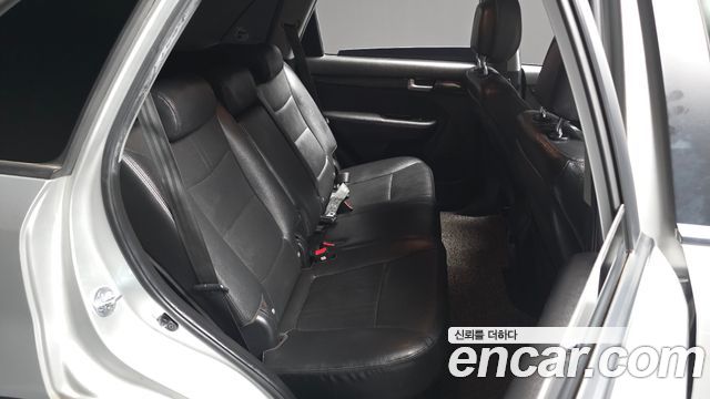 Kia Sorento 2011 — photo 12