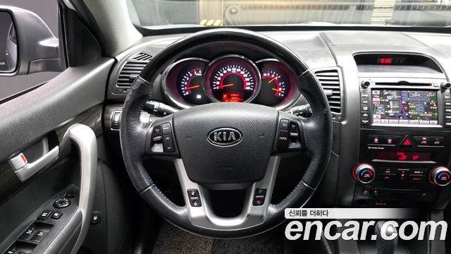 Kia Sorento 2011 — photo 13