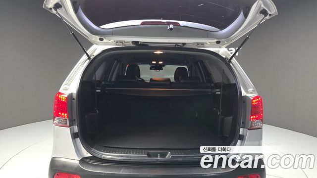 Kia Sorento 2011 — photo 20