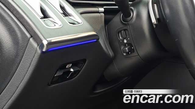 Mercedes-Benz S-Class 2021 — photo 29