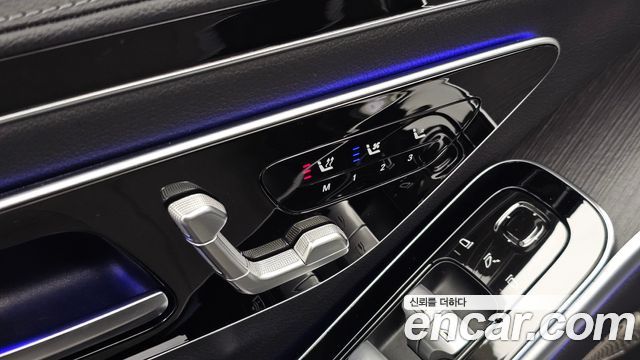Mercedes-Benz S-Class 2021 — photo 36