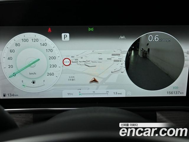 Genesis G90 2023 — photo 8