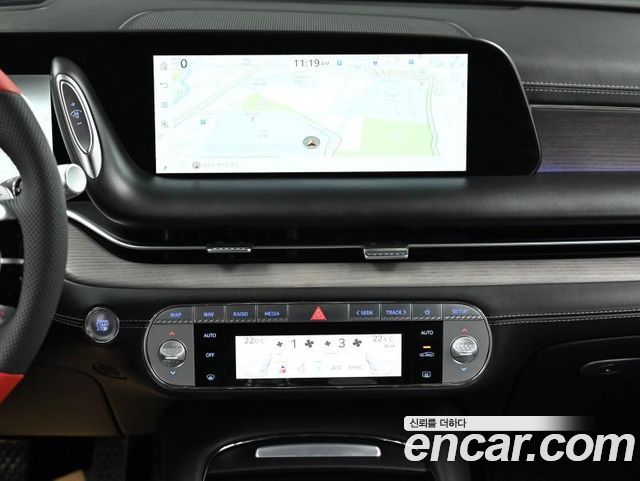 Genesis G90 2023 — photo 14