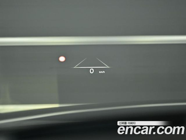Genesis G90 2023 — photo 17