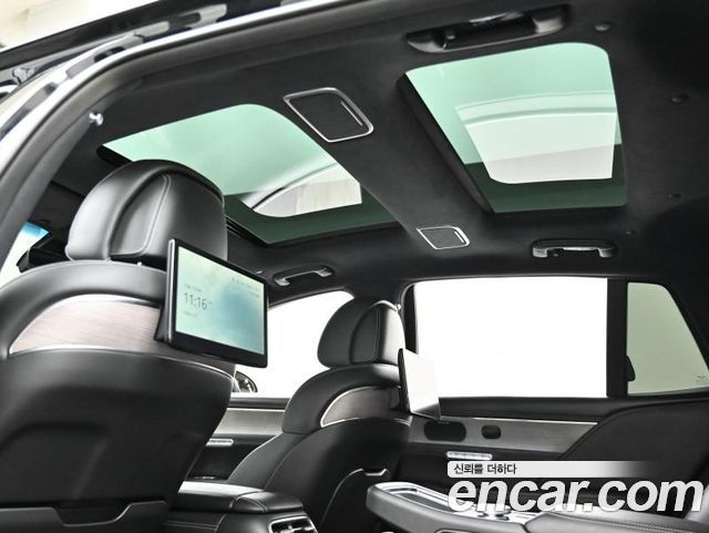 Genesis G90 2023 — photo 18