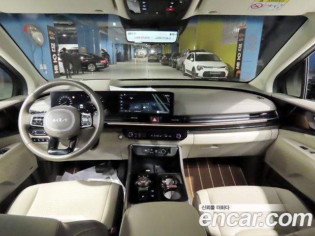 Kia Canival 2024 — photo 7