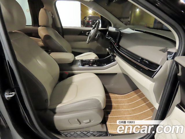 Kia Canival 2024 — photo 11