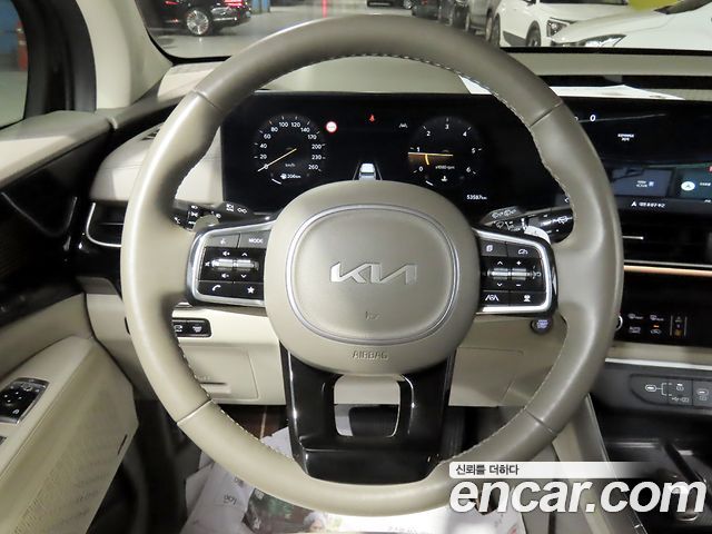 Kia Canival 2024 — photo 15