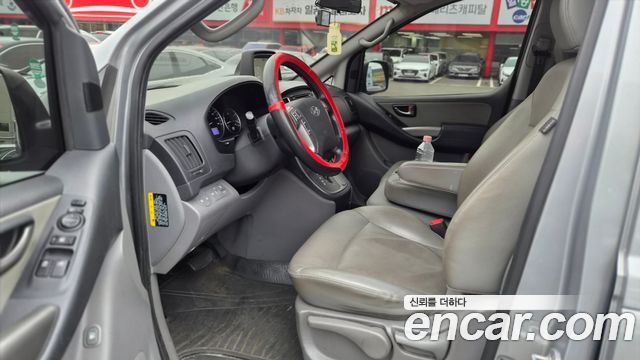 Hyundai Starex 2021 — photo 3