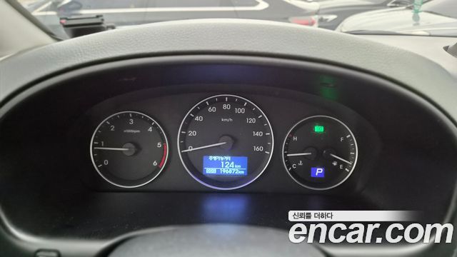 Hyundai Starex 2021 — photo 6